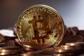 比特币白皮书发布以来，12周年当日价格已上涨68949倍