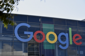 随着谷歌云减少亏损，Alphabet 打破了第二季度的盈利预期，增长了 54%
