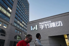 参议员挑战 TikTok 收集用户声音和面部生物识别信息的“惊人”计划