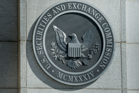 美国证券交易委员会因暴露客户数据的电子邮件黑客而对经纪公司处以罚款