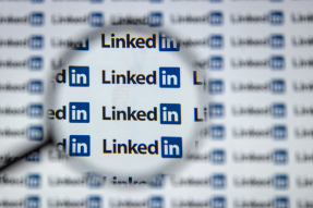 LinkedIn 正在取消其 Stories 功能以处理短视频