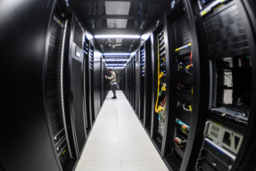 未来30年，数字经济将替代当前实体经济与虚拟经济两种基本经济形态