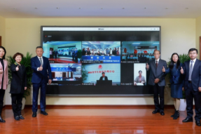 “赋能未来”－大众汽车集团助学项目2021学年开班