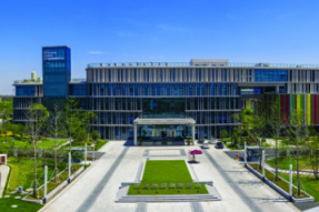 虞经开区正信心满满地大步迈向未来