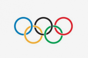 让奥林匹克精神推动各国人民一起向未来