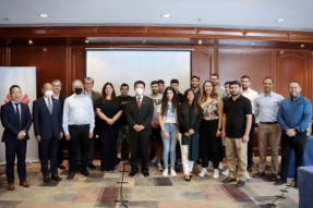 驻塞浦路斯大使刘彦涛出席华为2022年“未来种子计划”项目闭幕式